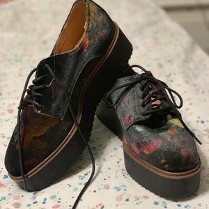 Velvet floral Steve Madden platforms